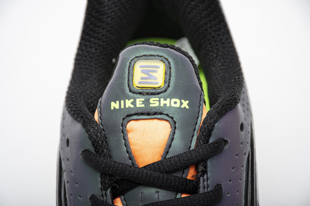 nike shox r4 gel black neon
