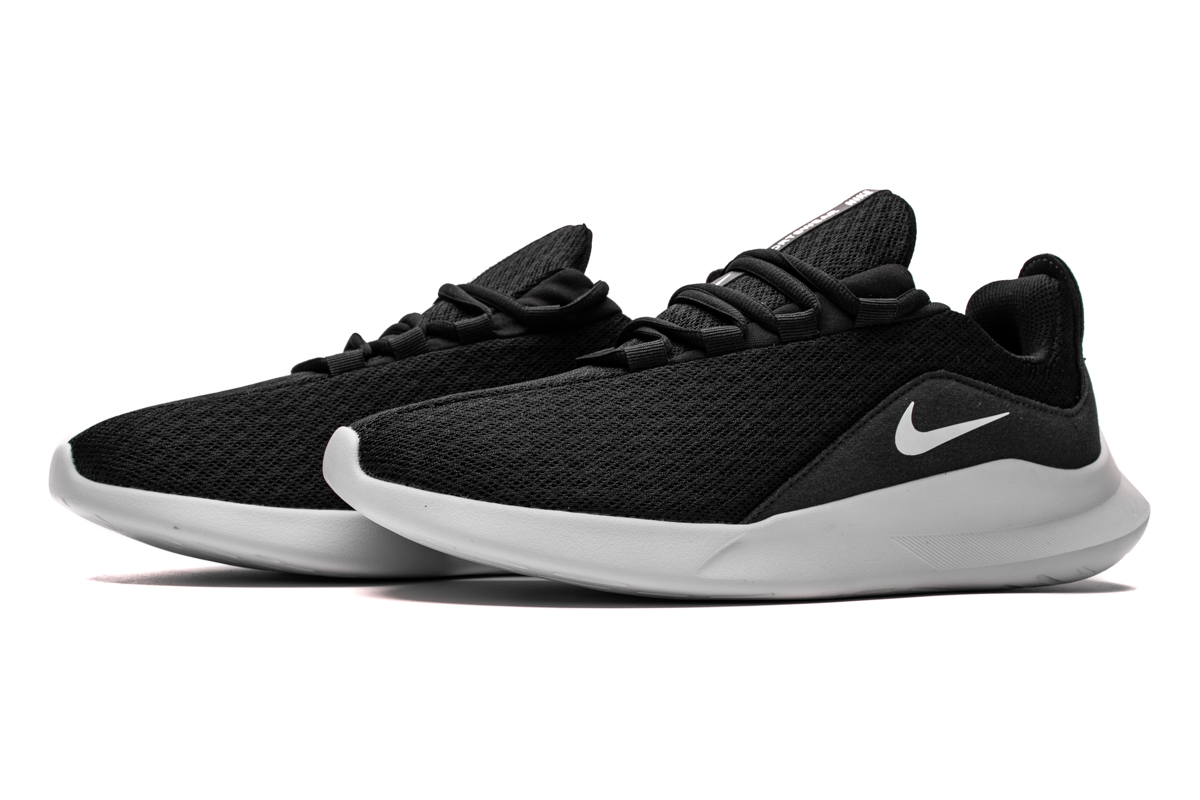 nike viale black and white