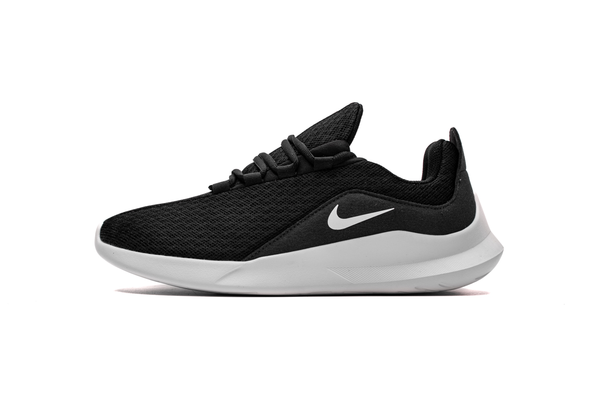 nike viale black and white